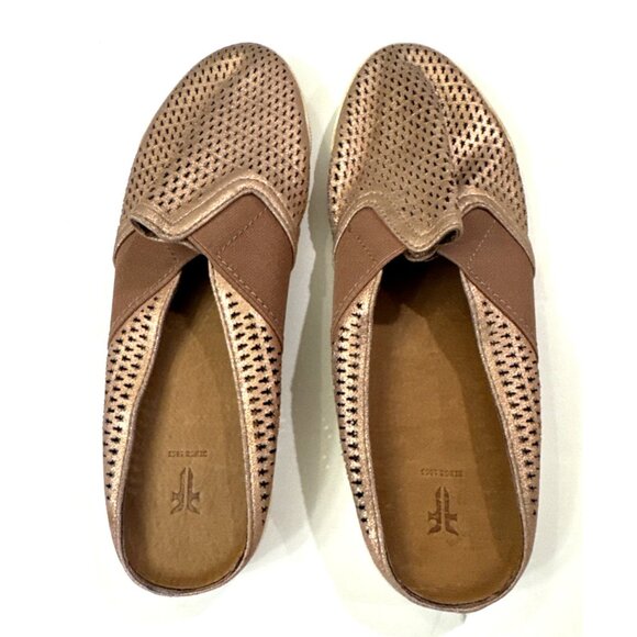 FRYE Melanie Perforated Leather Slip On Rose Gold - Picture 2 of 4